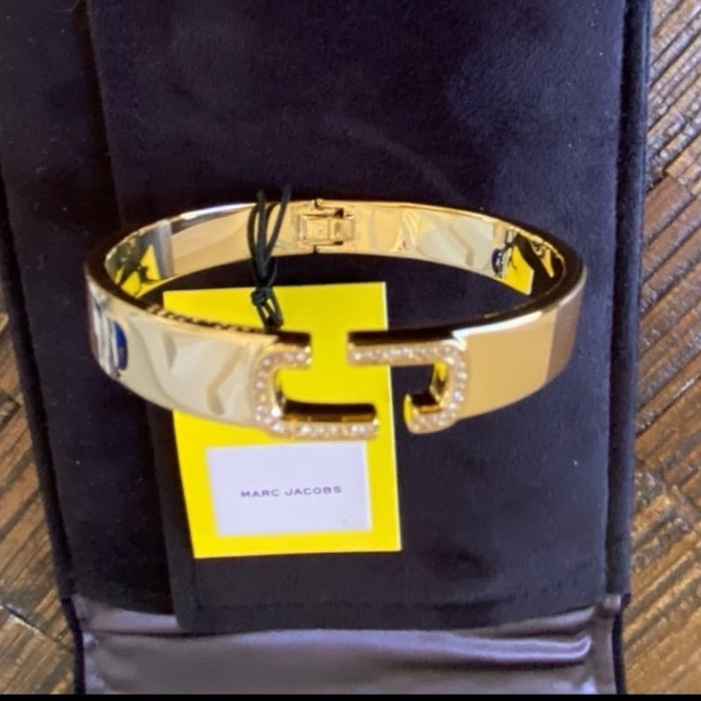 Marc Jacobs The J Marc Crystal Bangle Gold NEW With Tags